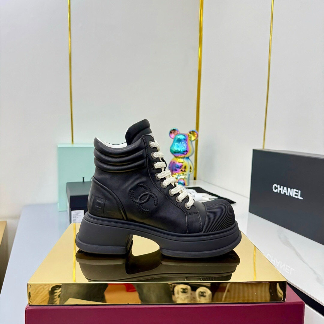 Chanel 2025 SS Short Boots Essential Fall Winter Heavy Duty Style - LY00400