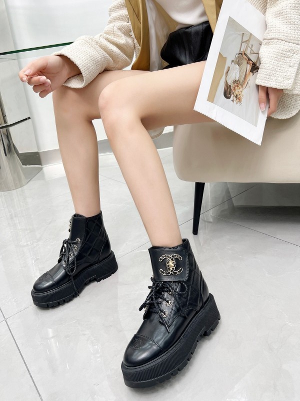 Chanel 2025/SS Autumn Winter New Boots with Double C Leather Buckle - LY00340