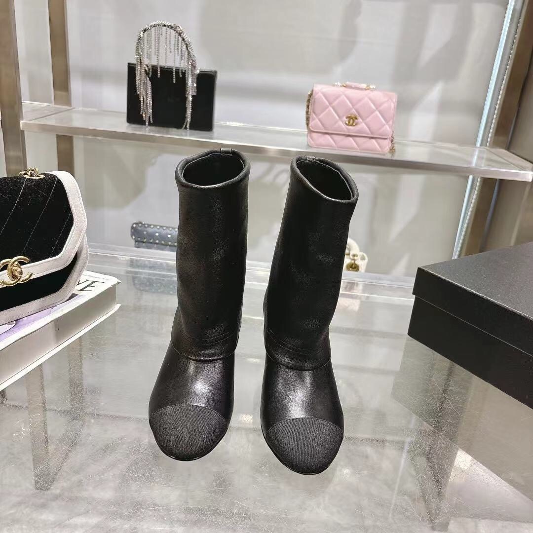 Chanel 2025/SS Runway Turn-Cuff Block Heel Straight Boots Tube Boots Classic Color Block - LY00400
