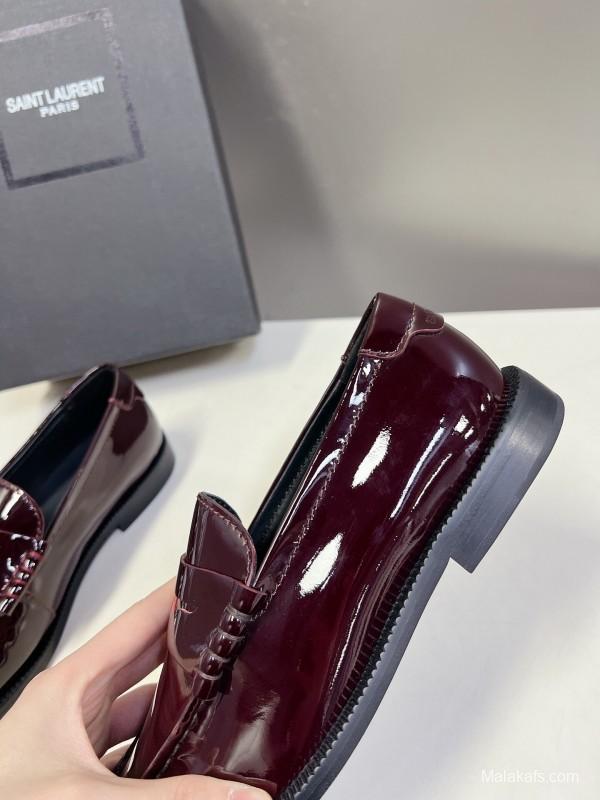 Saint Laurent 2025/SS Classic Loafer Leather Shoes - KFY00350