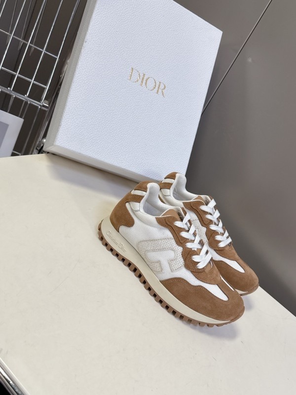 Dior 2025 SS Fashion Show Casual Ark Sneakers Sports Shoes - KFY00320