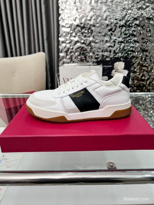 Valentino Joie de Jouer Series Hook-and-Loop Platform Sneakers - AS00360