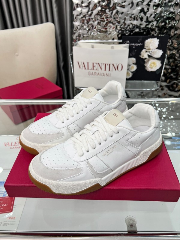 Valentino Joie de Jouer Series Hook-and-Loop Platform Sneakers - AS00360