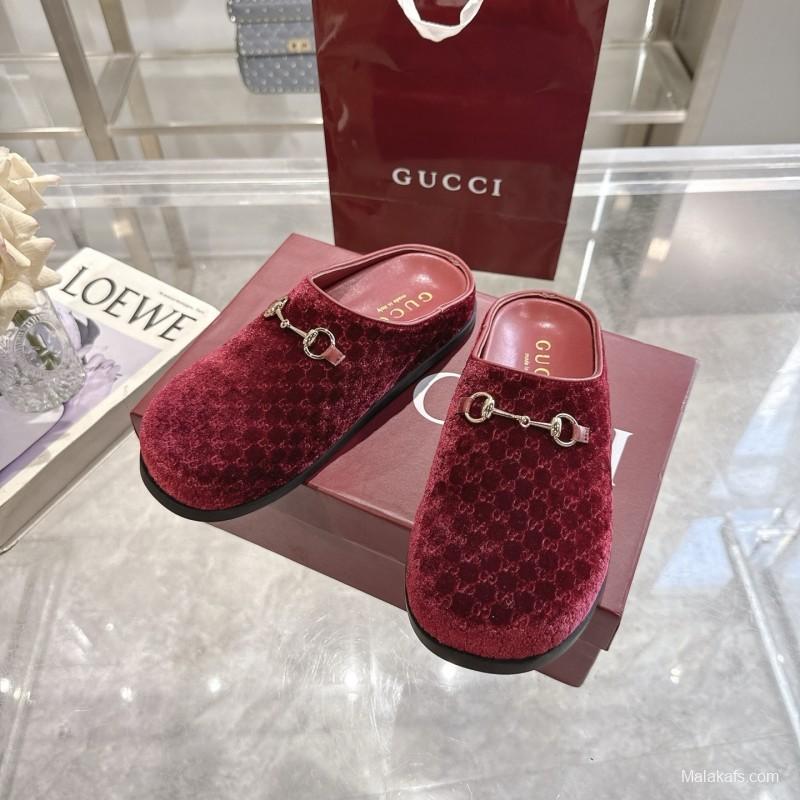 Gucci Women's Mule Shoes Velvet with Horsebit Detail - LY00240