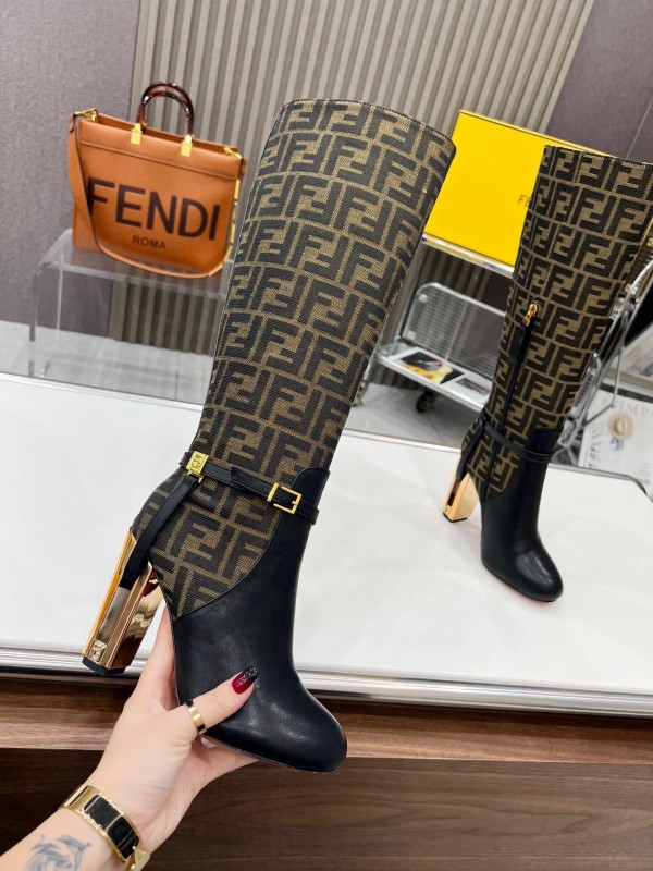 FENDI Delfina Round Toe Boots with FF Buckle and Heel Detail - LY00