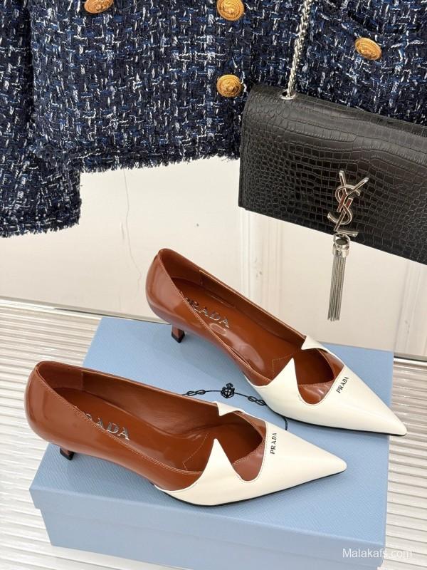 PRADA 2025 SS Catwalk Pointed Toe Kitten Heel Pumps - KFY00310