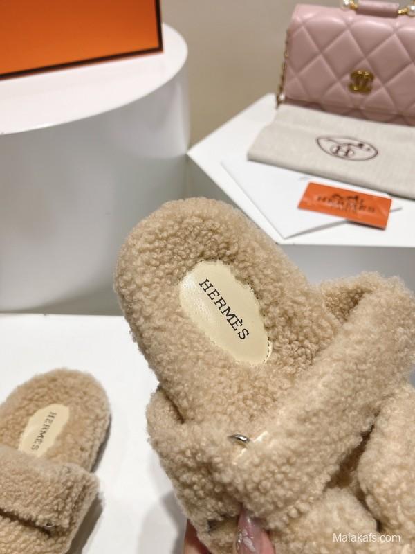 H Full Straight Hair Grain Fur Slippers - LY00300