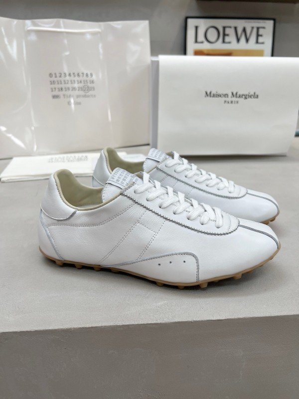 Maison Margiela Couple Sports Casual Shoes - AS00240