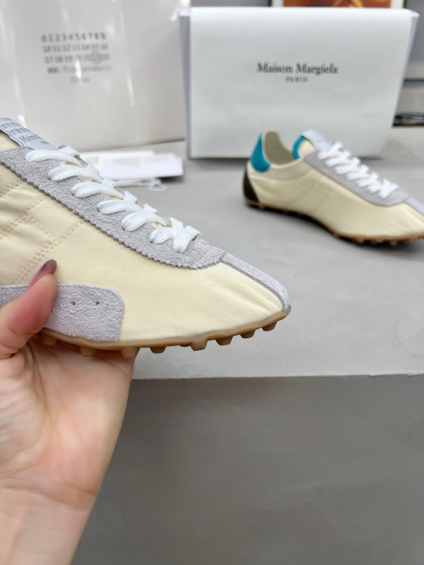 Maison Margiela Couple Sports Casual Shoes - AS00240