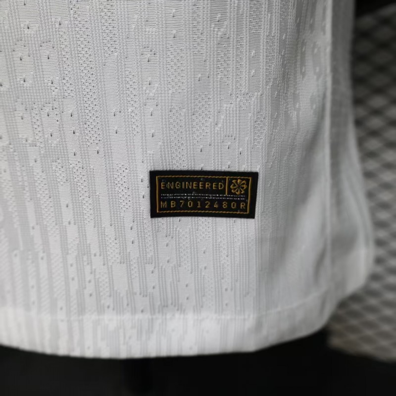 Player Version 26/27 Vasco da Gama Away White with Black Diagonal Sash Jersey