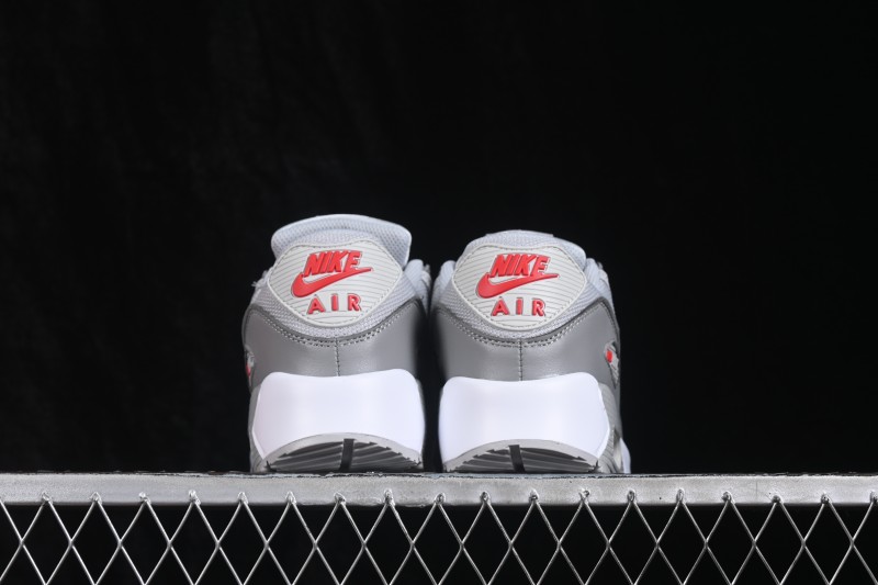 Nike Air Max 90 Retro Running Shoes with Visible Air Cushioning - DM9102-001