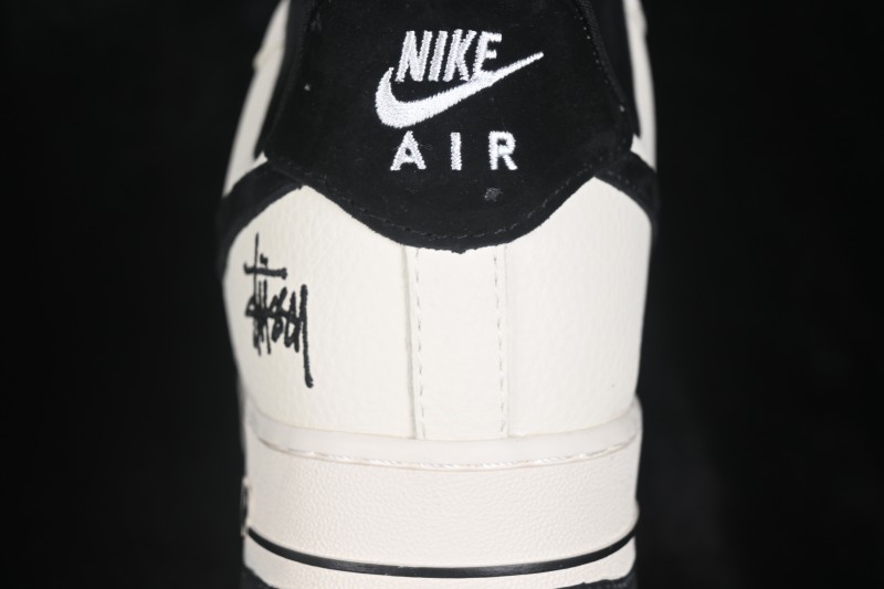 Nike Air Force 1 '07 Low Basketball Shoes with Full-Length Air Cushion - DN1688-825