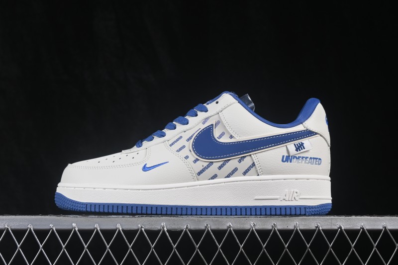 Nike Air Force 1 '07 Low Basketball Shoes with Full-Length Air Cushion - DW8806-018