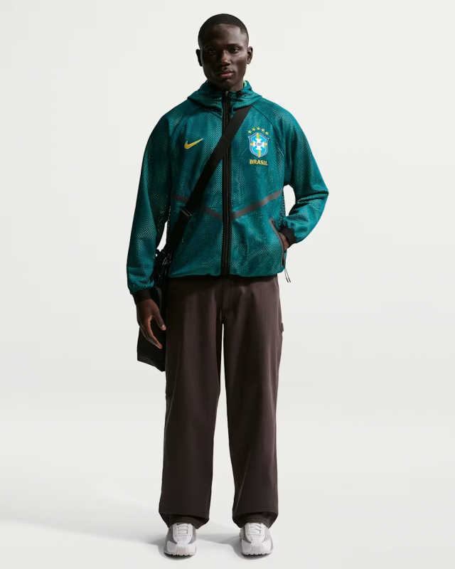 26/27 Brazil  Green Mesh Anthem Full Zipper Hooded Windbreaker Jacket
