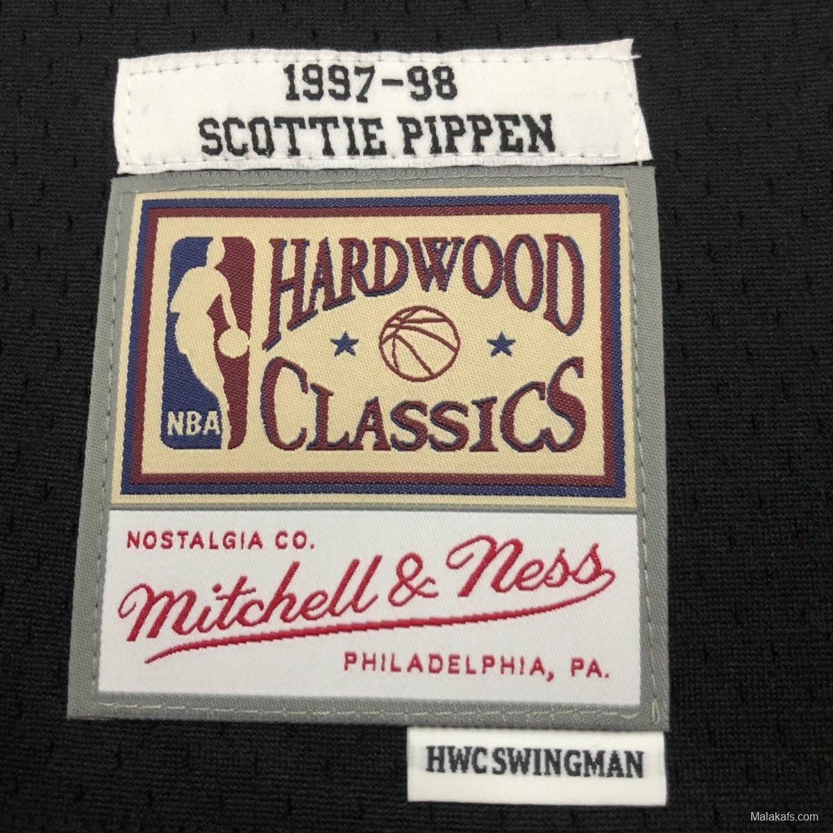 Chicago Bulls #33 Scottie Pippen Mitchell & Ness 1997-98 Hardwood Classics Jersey