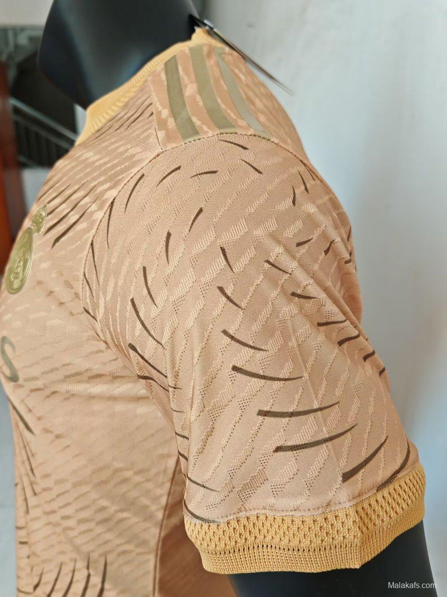 Player Version 24/25 Real Madrid Golden Special Jersey