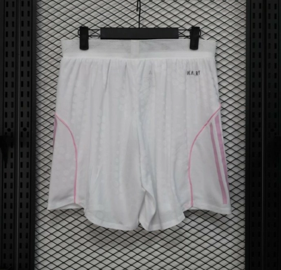 Player Version 25/26 Juventus Home Shorts