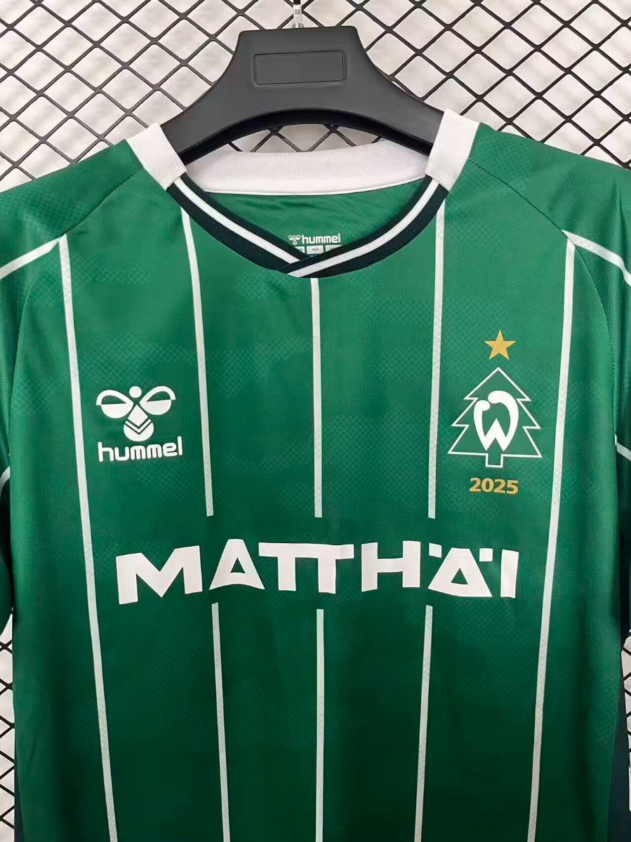 25/26 Werder Bremen Christmas Green Jersey