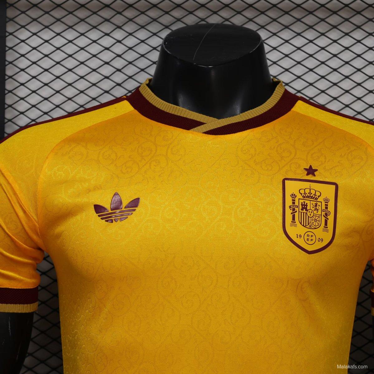 Player Version 2026 Spain Golden Special Jersey